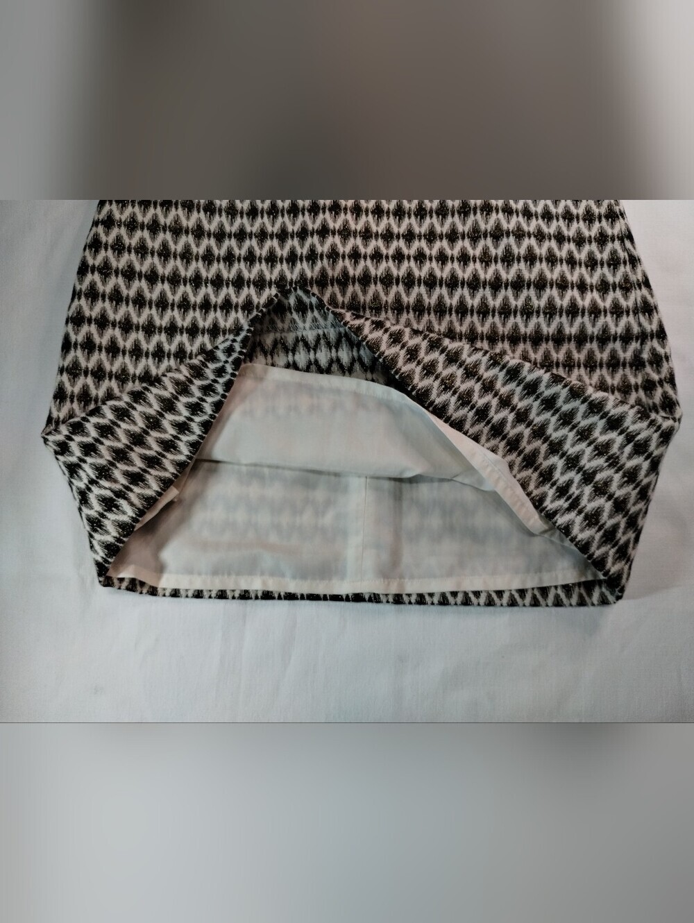 LOFT Gold and White Geo Pattern Mini Skirt - Picture 5 of 9
